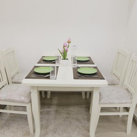 Newly Renovated Studio Apartment In Downtown Center 5 Tasjkent Buitenkant foto
